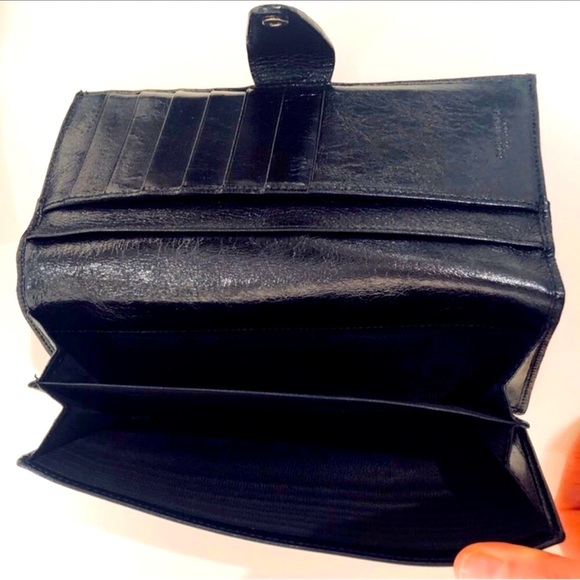 • DOLCE & GABBANA • LUXURY CLASSIC BLACK WALLET . - Picture 9 of 12